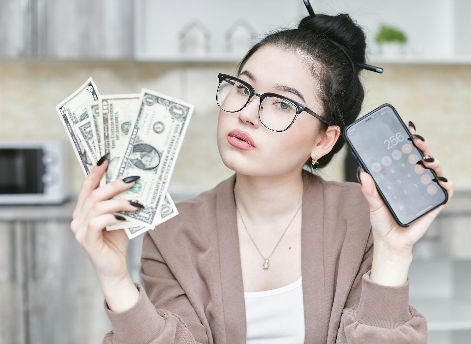 AI Girlfriend vs OnlyFans vs Sexting Apps: Where Should You Spend?